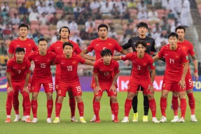 ayx.com-新加坡队备战备战，坚决对抗泰国队！