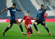 ayx.com-波尔图主场大捷，晋级下一轮淘汰赛的简单介绍