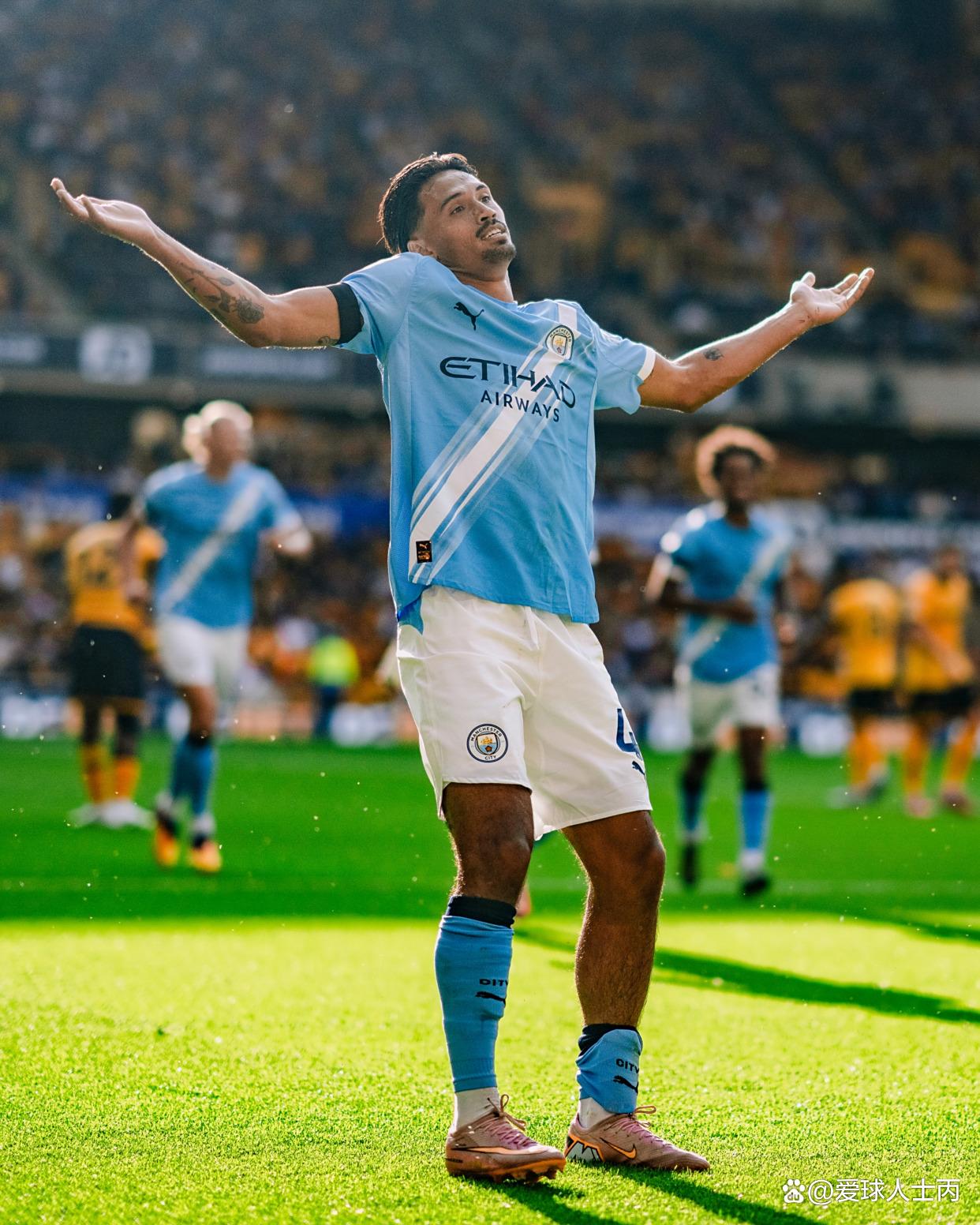 爱游戏官网-曼城客场逆转，斯特林破门助球队取得胜利  第1张